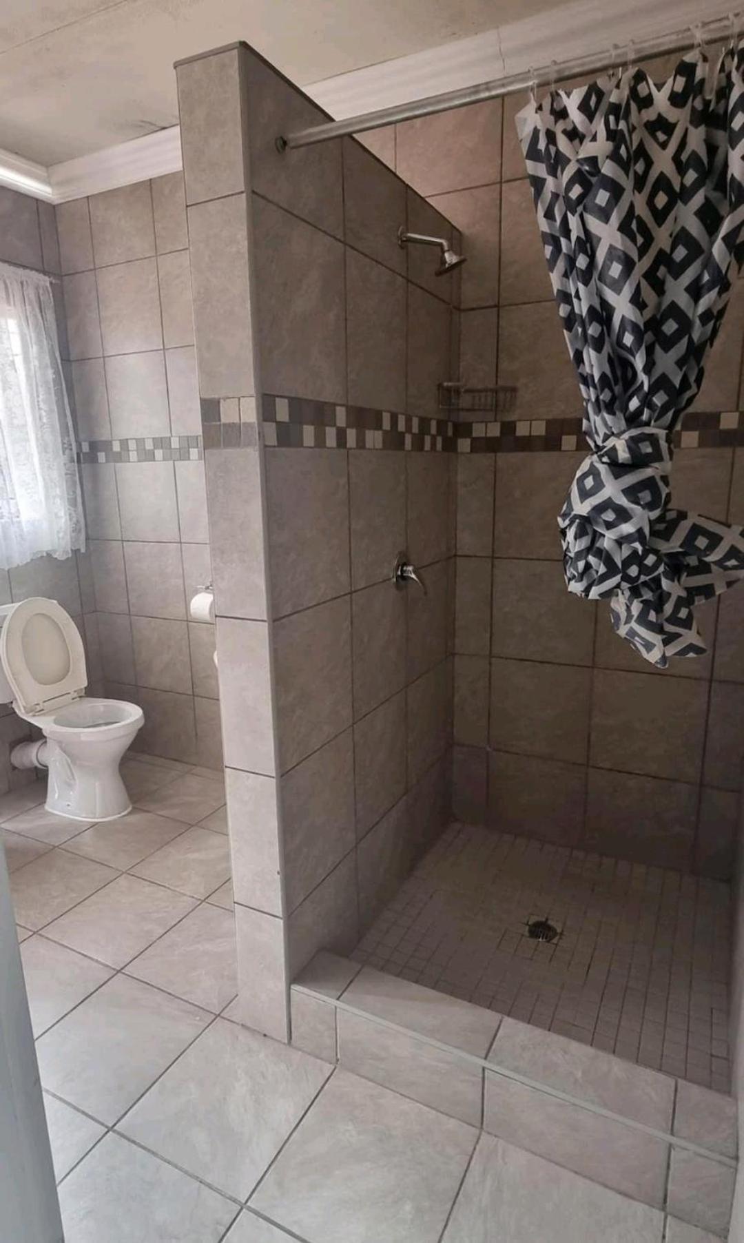 Stay At Home Airport Lodge Kempton Park Extérieur photo