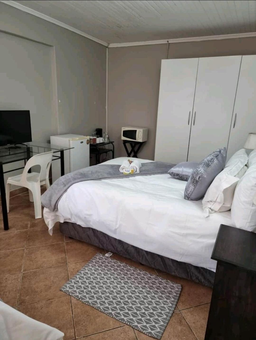Stay At Home Airport Lodge Kempton Park Chambre photo