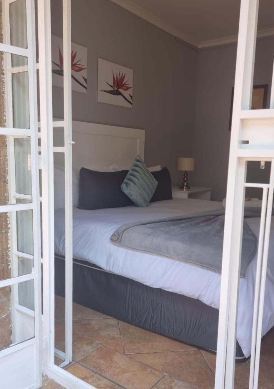 Stay At Home Airport Lodge Kempton Park Chambre photo
